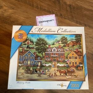 MasterPieces Medallion Collection 2000-Piece Puzzle - Colorful Village Scene